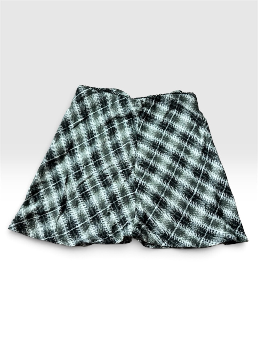 Old Navy Black Green White Plaid Flannel Skater Skirt Size S (6-7)
